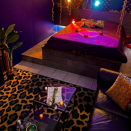 Suite Romantique Jacuzzi Gagny Exterior photo