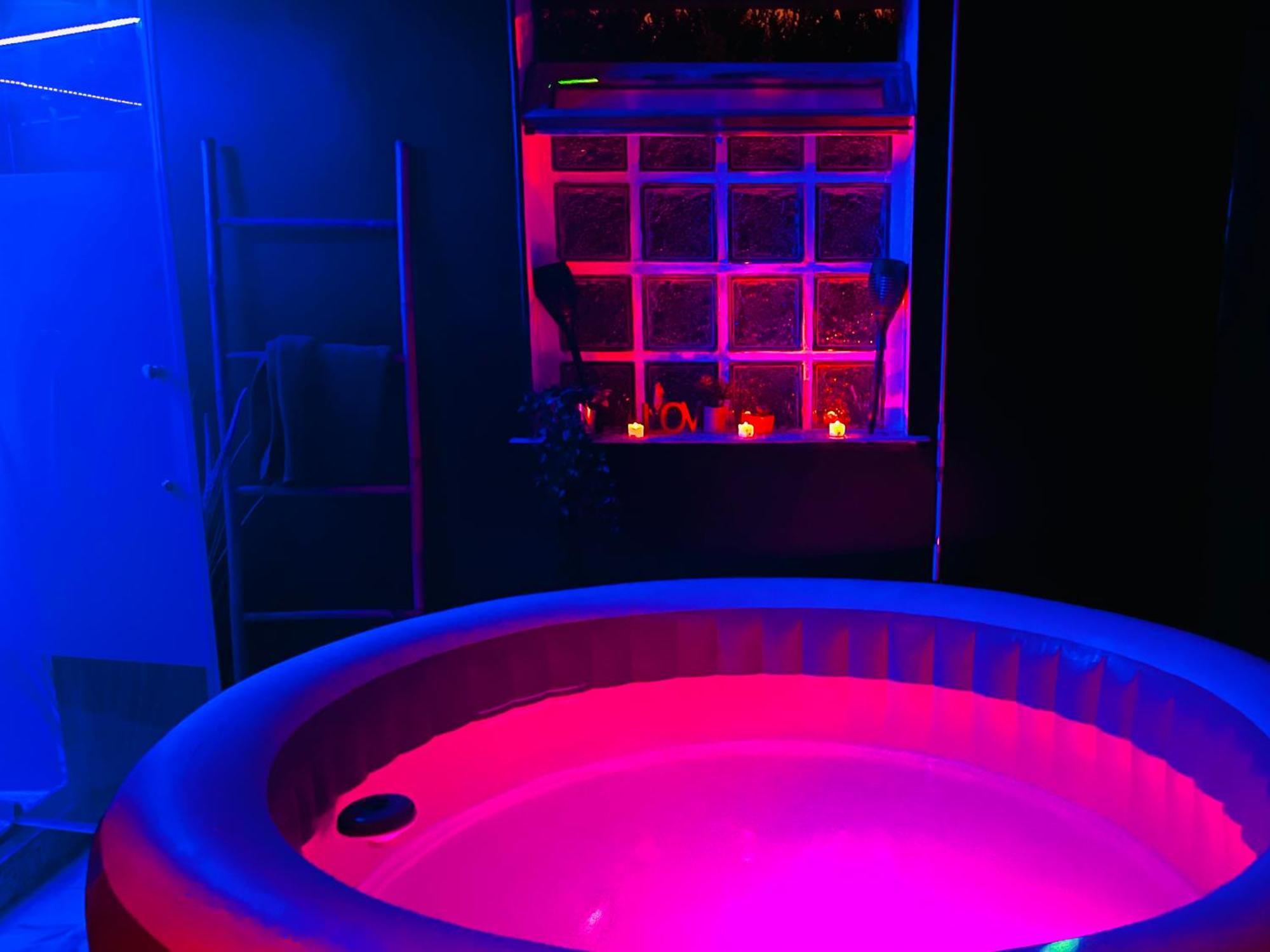 Suite Romantique Jacuzzi Gagny Exterior photo